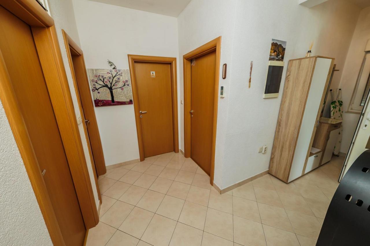 Apartman Marija Kastela Exterior photo
