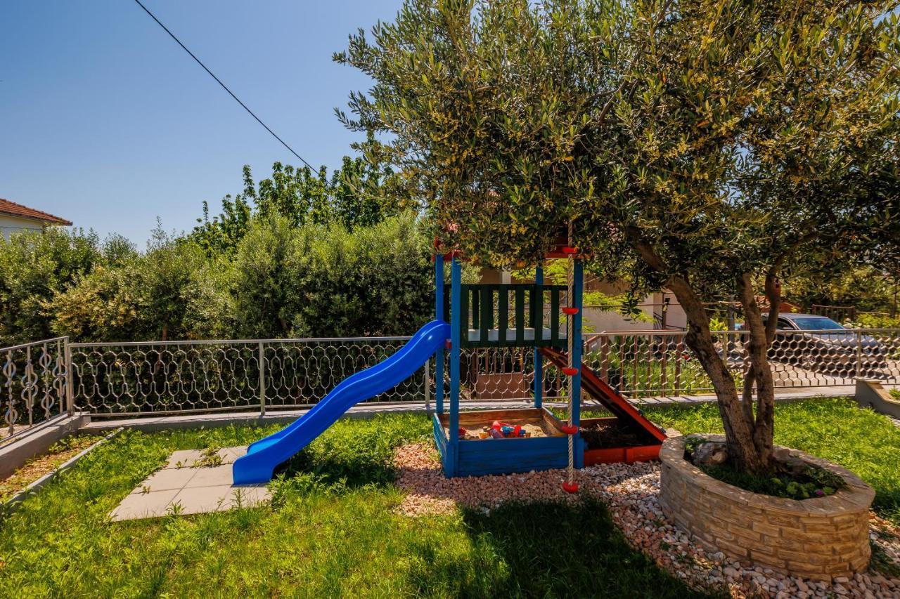 Apartman Marija Kastela Exterior photo